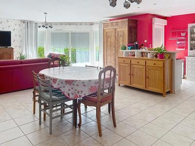 Maison - 148 m² - 7 pièces