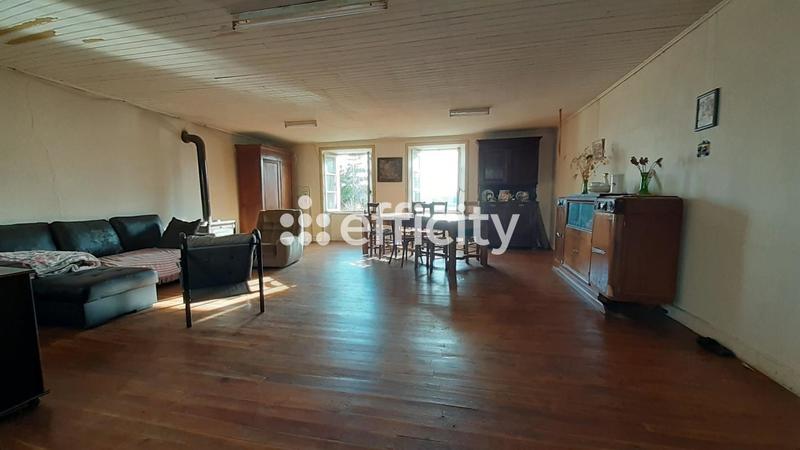 Maison - 240 m² - 10 pièces