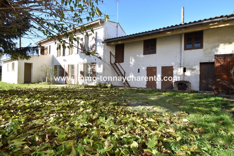 Maison - 600 m² - 11 pièces