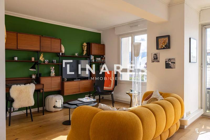 Appartement - 94 m² - 4 pièces