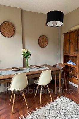 Appartement - 80 m² - 3 pièces