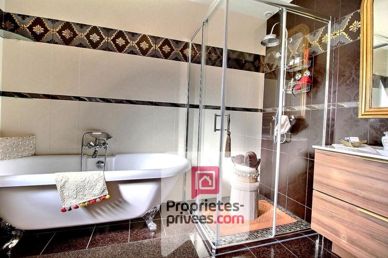 Maison - 128 m² - 5 pièces