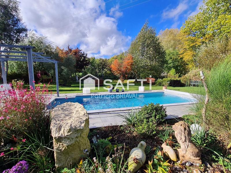 Maison - 137 m² - 7 pièces