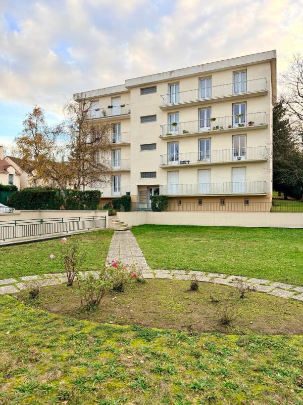 Appartement - 92 m² - 4 pièces