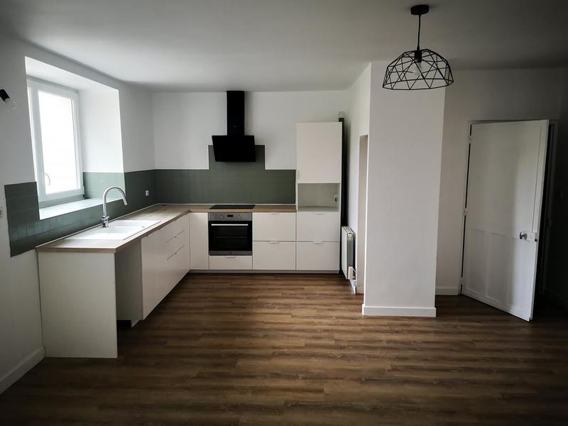 Maison - 212 m² - 6 pièces