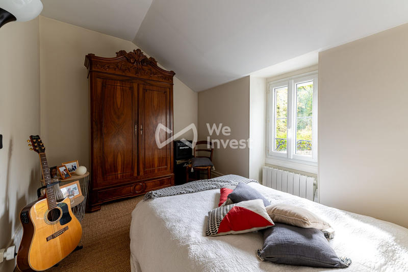 Maison - 195 m² - 9 pièces