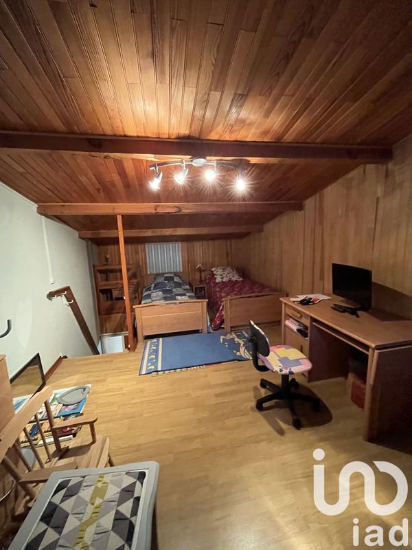 Appartement - 105 m² - 6 pièces