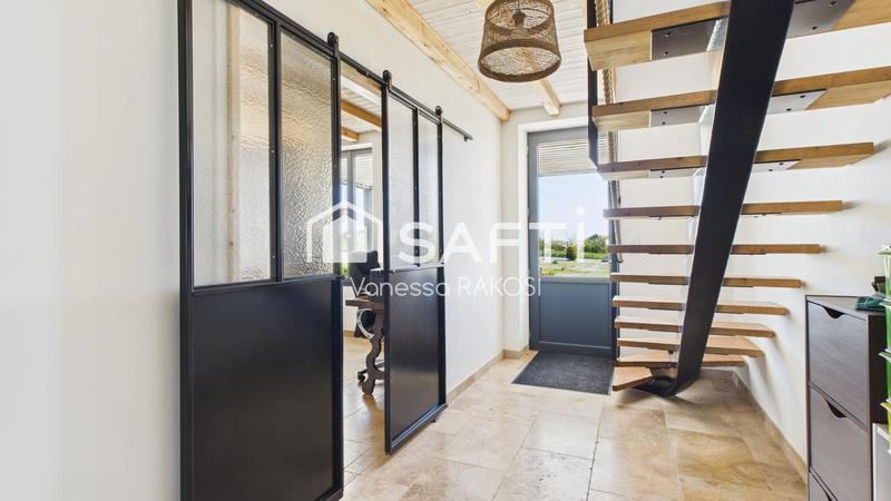 Maison - 265 m² - 8 pièces