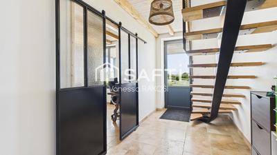 Maison - 265 m² - 8 pièces