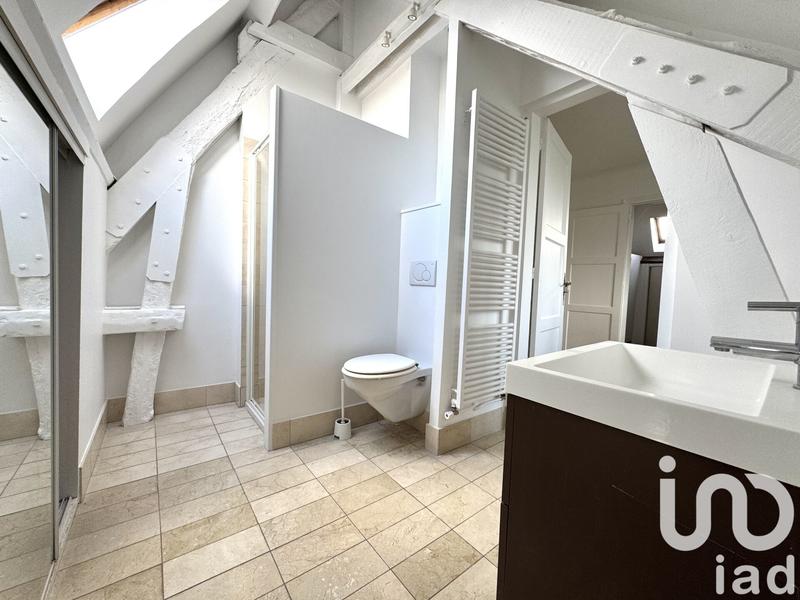 Maison - 186 m² - 8 pièces