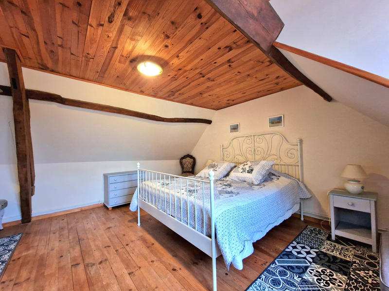 Maison - 196 m² - 8 pièces