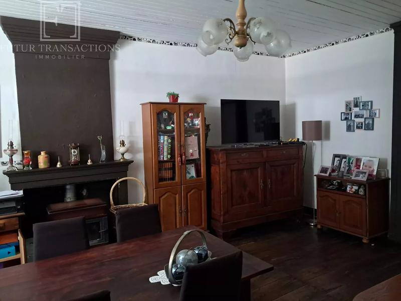 Propriété - 90 m² - 4 pièces