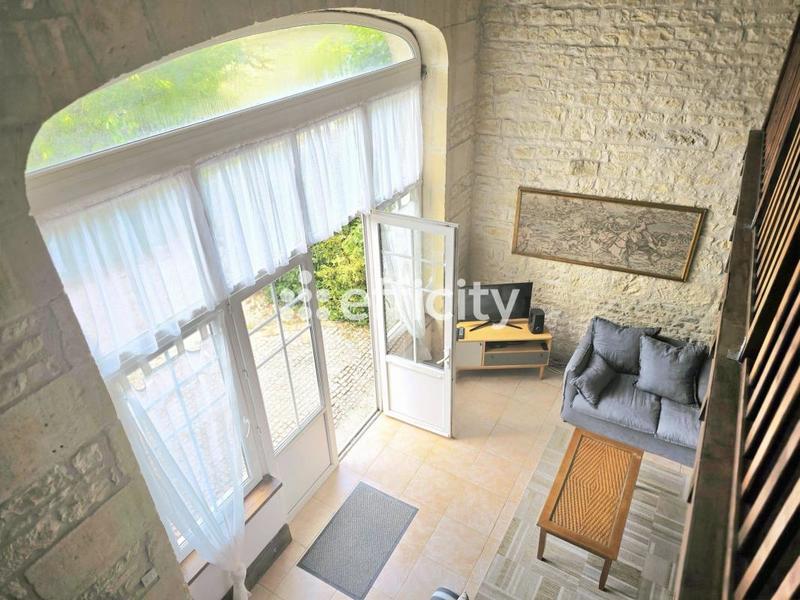 Maison - 488 m² - 15 pièces