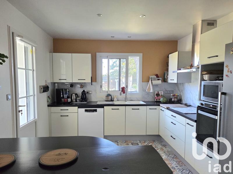 Maison - 174 m² - 6 pièces