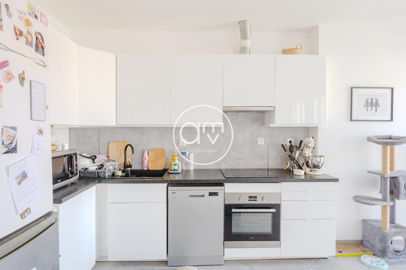 Appartement - 70 m² - 3 pièces