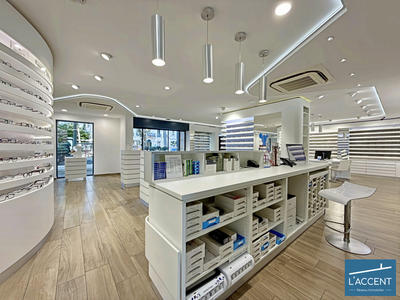 Local commercial - 230 m²