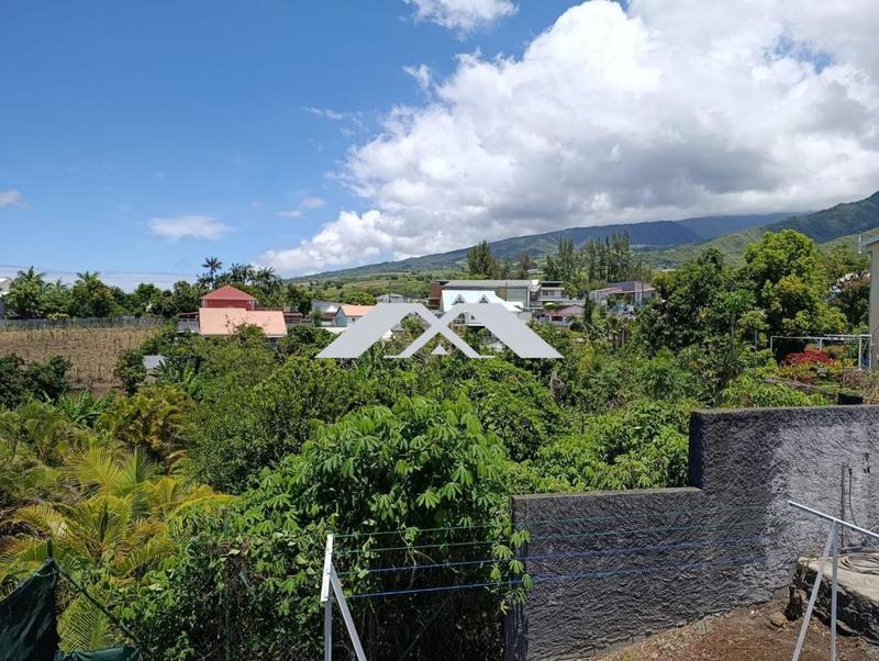 Maison - 60 m² - 4 pièces