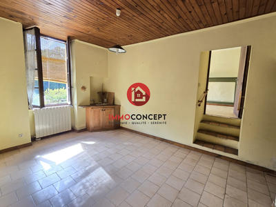 Maison - 96 m² - 5 pièces