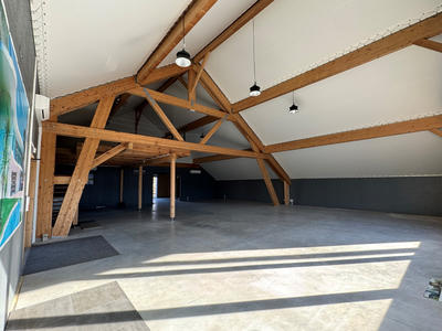 Local commercial - 280 m²