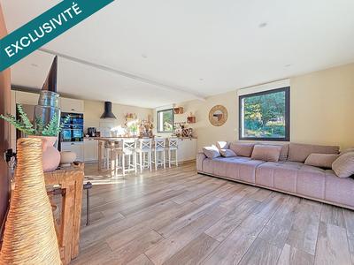 Villa - 100 m² - 4 pièces