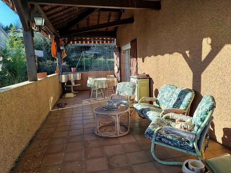 Maison - 148 m² - 5 pièces