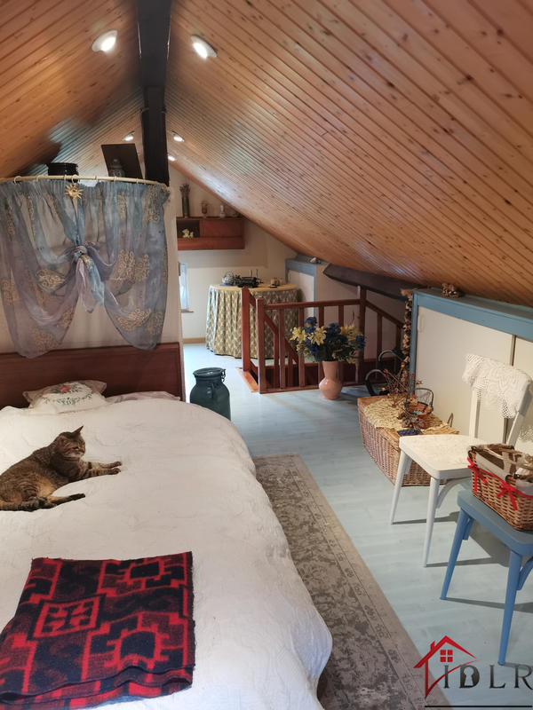 Maison - 200 m² - 7 pièces