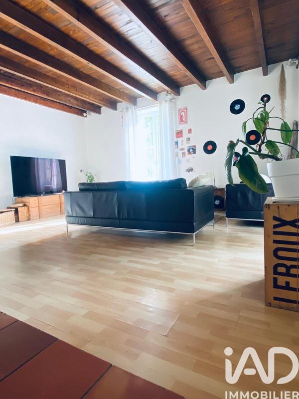 Maison - 181 m² - 8 pièces