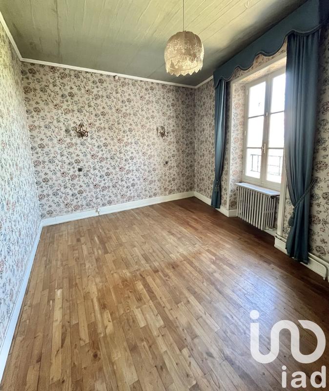 Maison - 115 m² - 8 pièces