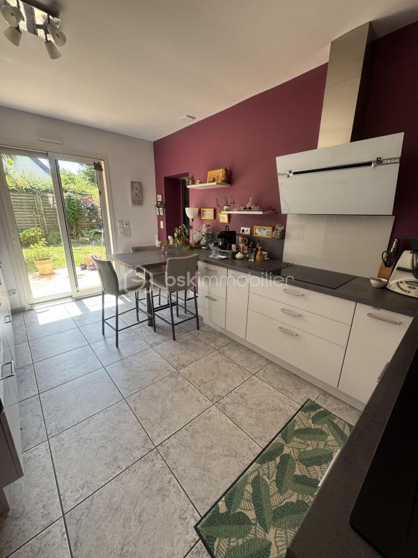 Pavillon - 186 m² - 8 pièces