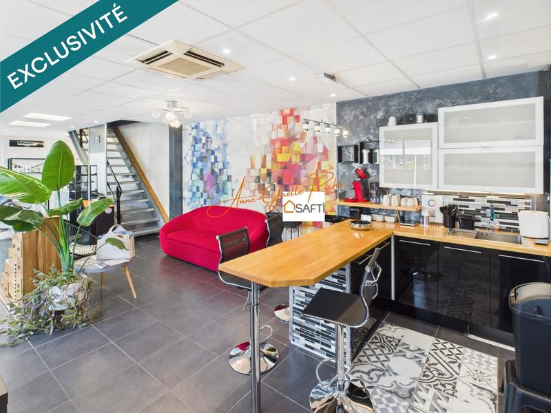 Local commercial - 179 m² - 5 pièces