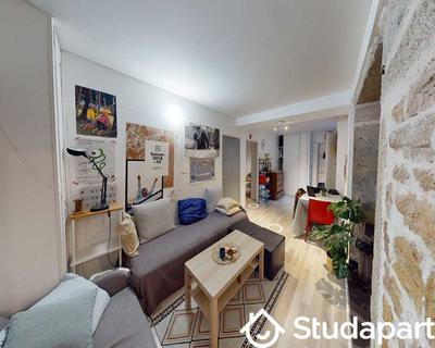 Chambre - 90 m² - 1 pièce