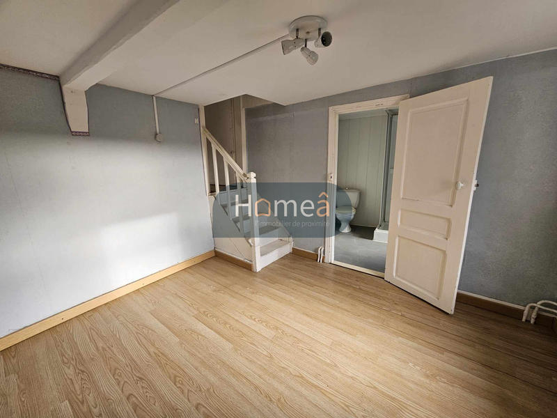 Maison - 104 m² - 4 pièces