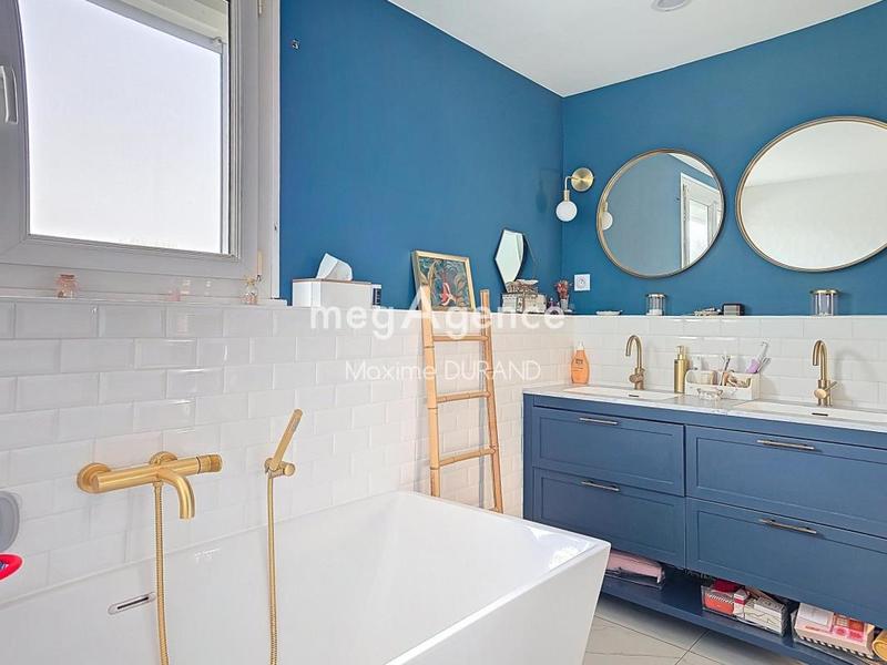 Maison - 127 m² - 6 pièces