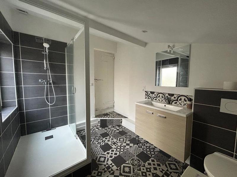 Duplex - 70 m² - 3 pièces