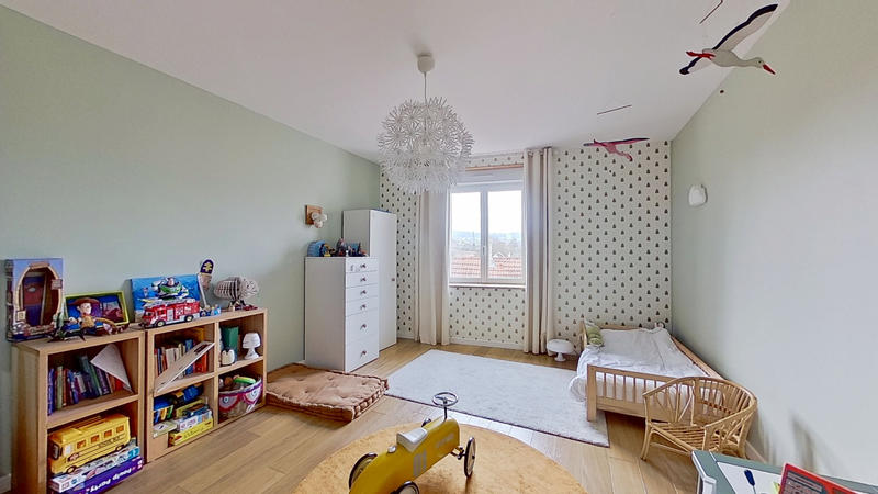 Appartement - 148 m² - 5 pièces