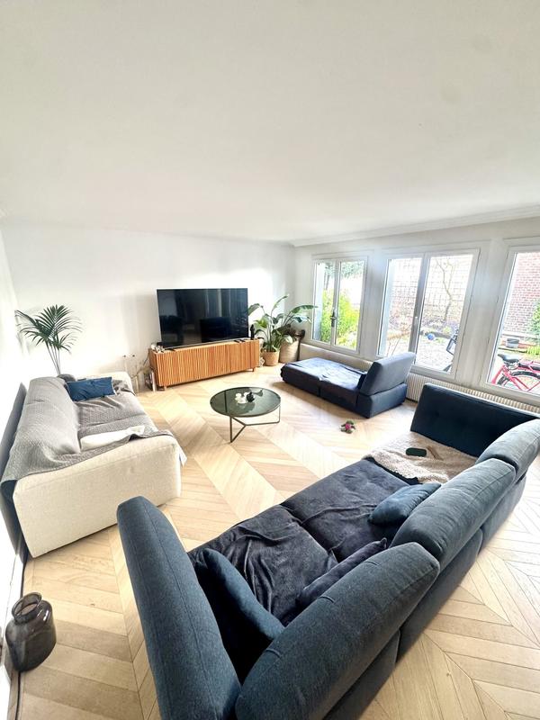 Maison - 147 m² - 7 pièces