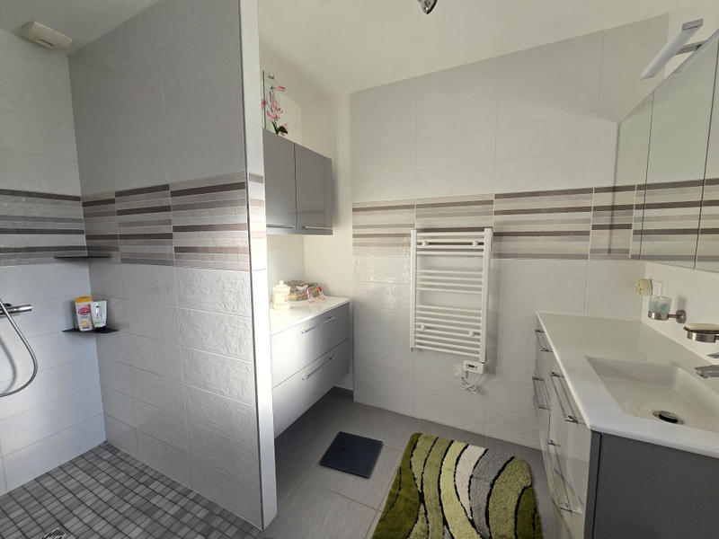 Maison - 106 m² - 4 pièces