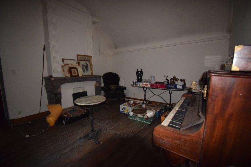 Maison - 372 m² - 14 pièces