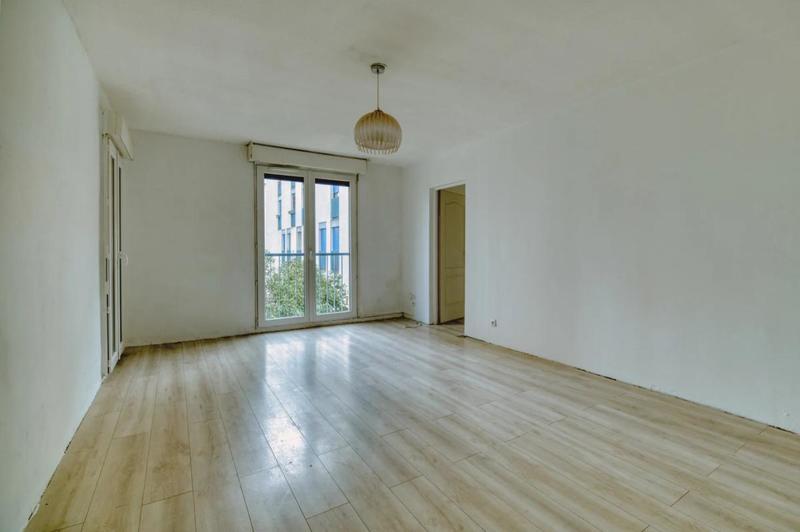 Appartement - 75 m² - 4 pièces