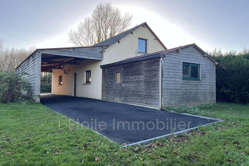 Maison - 211 m² - 7 pièces