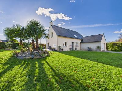 Maison - 145 m² - 6 pièces