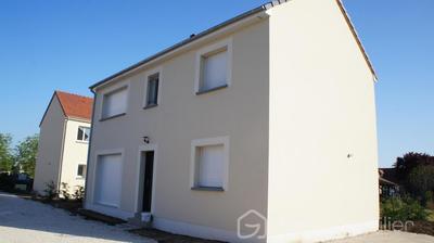 Maison - 118 m² - 4 pièces