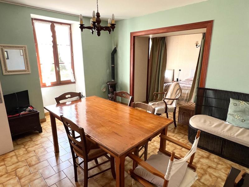 Maison - 91 m² - 5 pièces