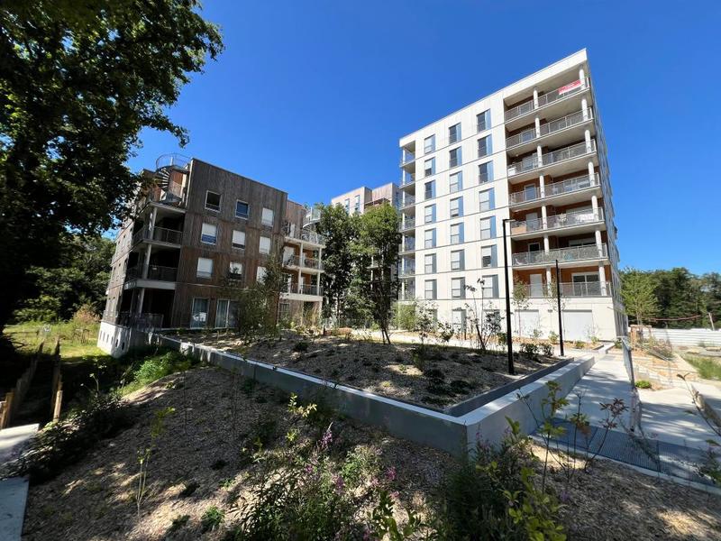 Appartement - 77 m² - 4 pièces