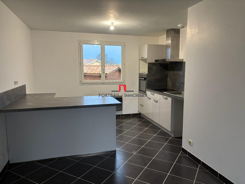 Maison - 88 m² - 6 pièces