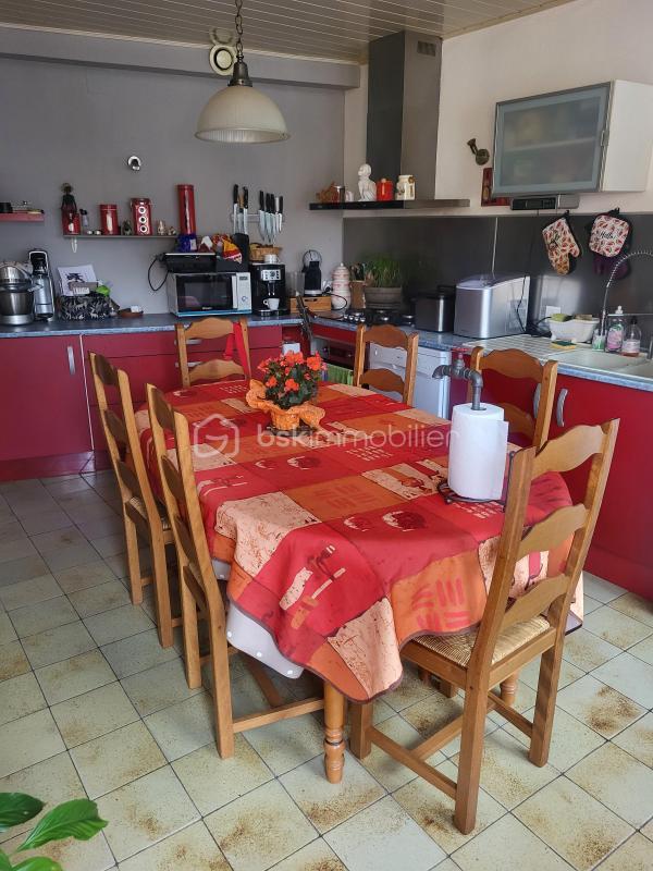 Maison - 80 m² - 5 pièces