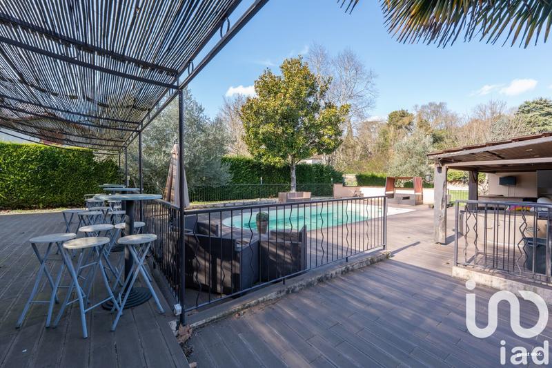 Maison de maîtres - 220 m² - 5 pièces