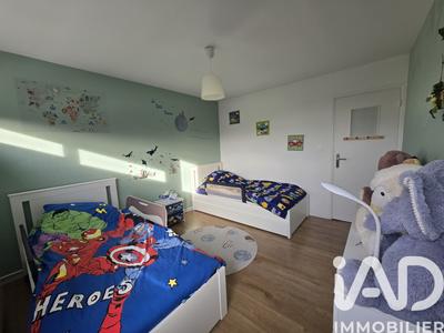 Maison - 104 m² - 5 pièces