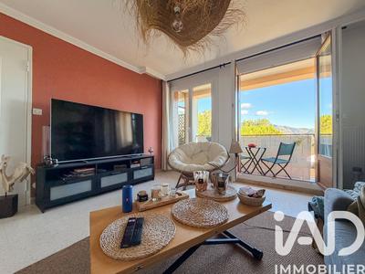 Appartement - 66 m² - 3 pièces