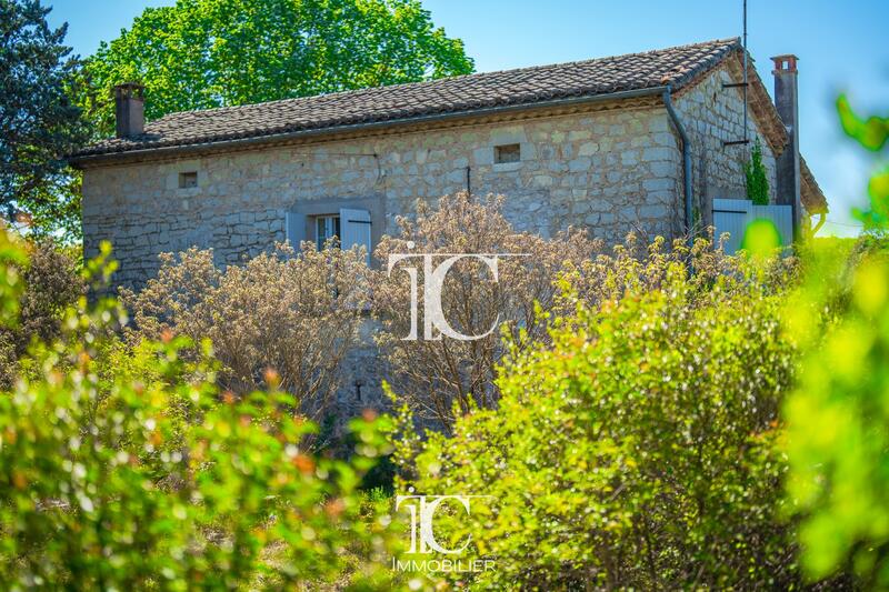 Maison - 91 m² - 5 pièces